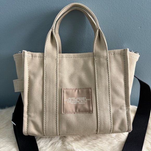 Marc Jacobs The Small Canvas Tote Bag - Picture 4 of 12